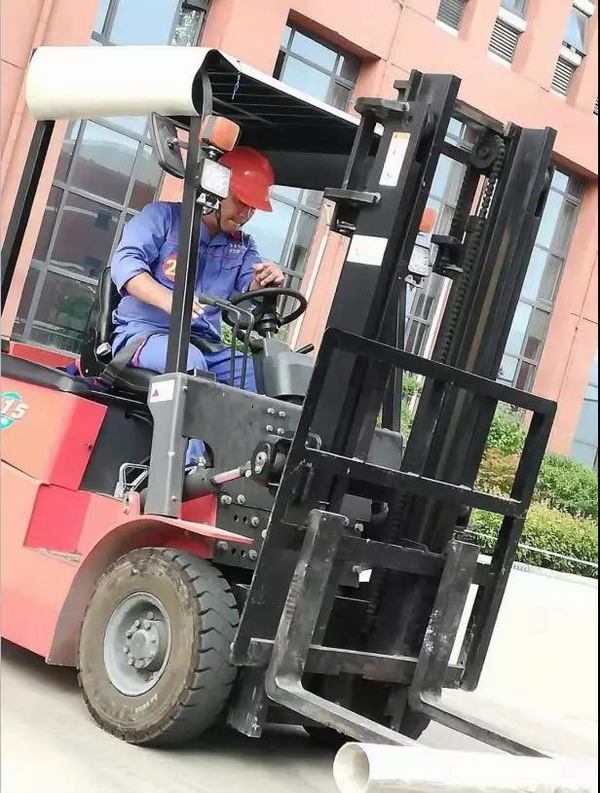 Z6��������ʱ��(�й���)�ٷ���վ